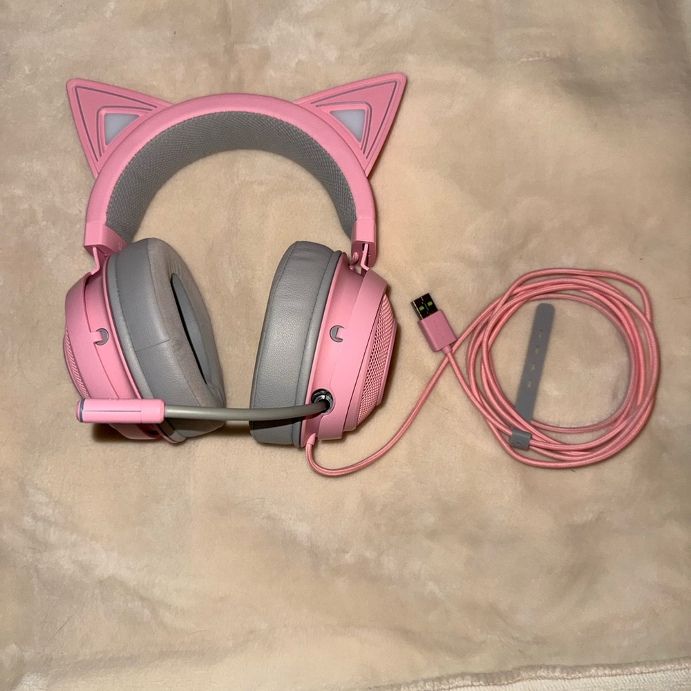 Razer Kraken V1 USB Over-Ear Cat Ear Headphones with Working LED